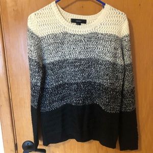 Crew neck sweater